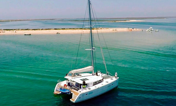 Aluguer Catamaran Faro Algarve