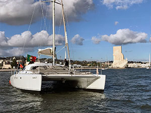 aluguer catamaran lisboa