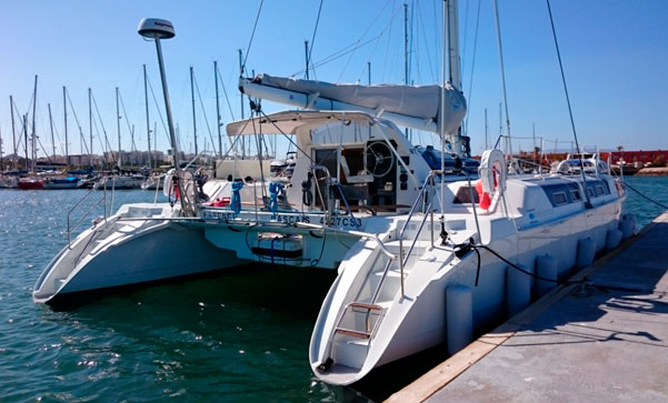 aluguer passeios catamaran portimao algarve